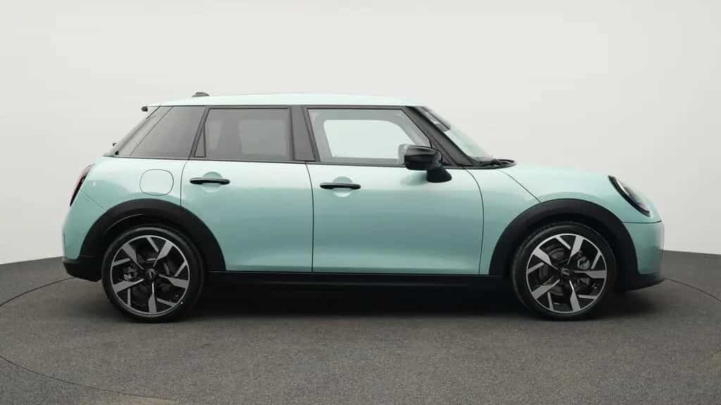MINI Cooper C 5-Türer 03/2025-photo-3