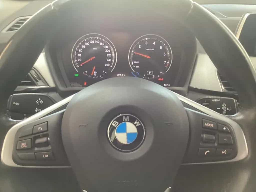 BMW X1 sDrive20i A 17'' LED AHK Navi RFK Spsitze. PD 03/2019-photo-12
