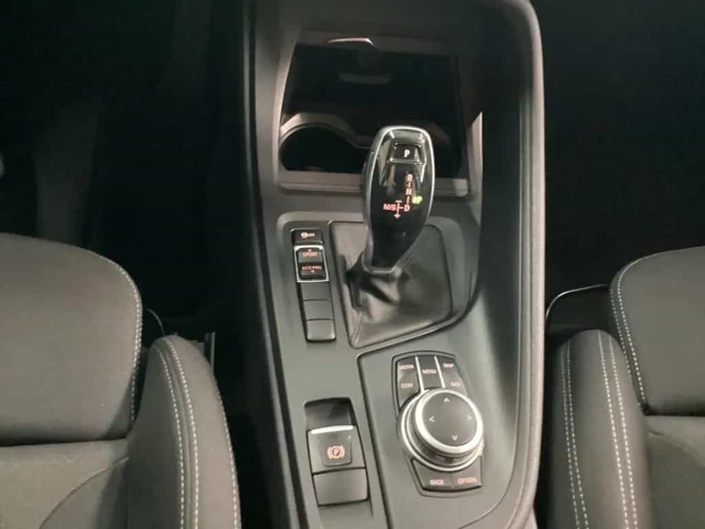 BMW X1 sDrive20i A 17'' LED AHK Navi RFK Spsitze. PD 03/2019-photo-17