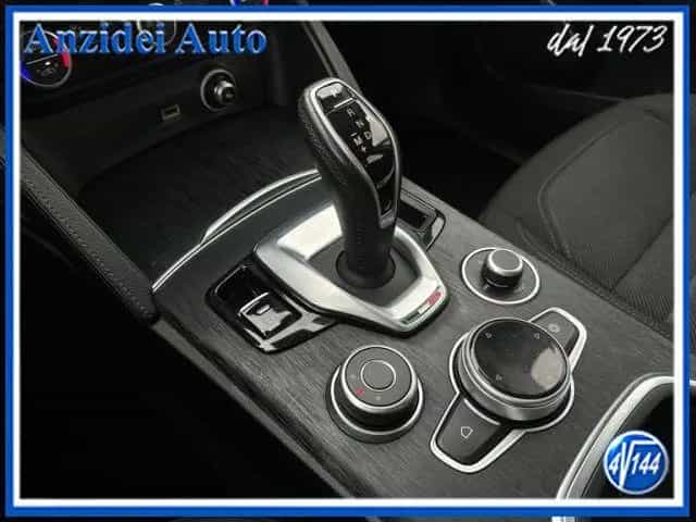 Alfa Romeo Stelvio ROMEO Stelvio 2.2 Turbodiesel 160 CV AT8 RW 12/2021-photo-14