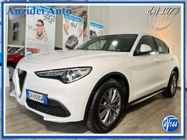 Alfa Romeo Stelvio ROMEO Stelvio 2.2 Turbodiesel 160 CV AT8 RW 12/2021-photo-2