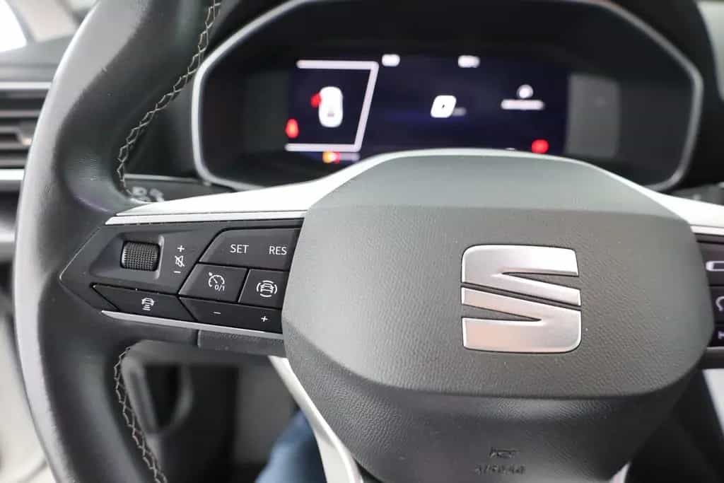 Seat Leon ST 1.5 TSI Style LED Navi ACC Sitzheizung 08/2021-photo-14