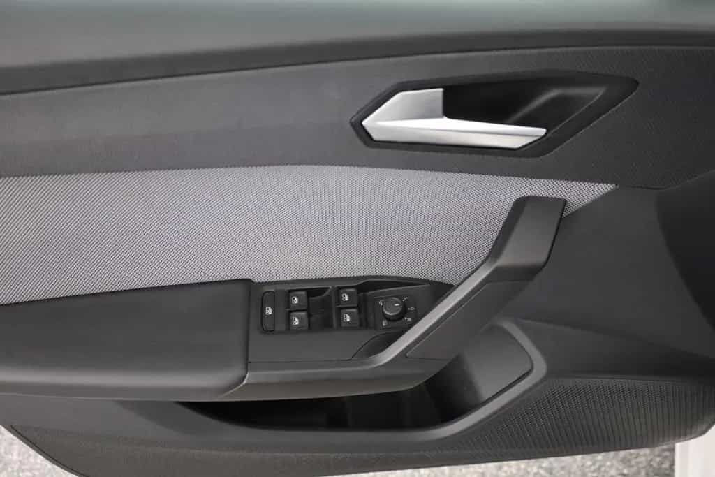 Seat Leon ST 1.5 TSI Style LED Navi ACC Sitzheizung 08/2021-photo-20