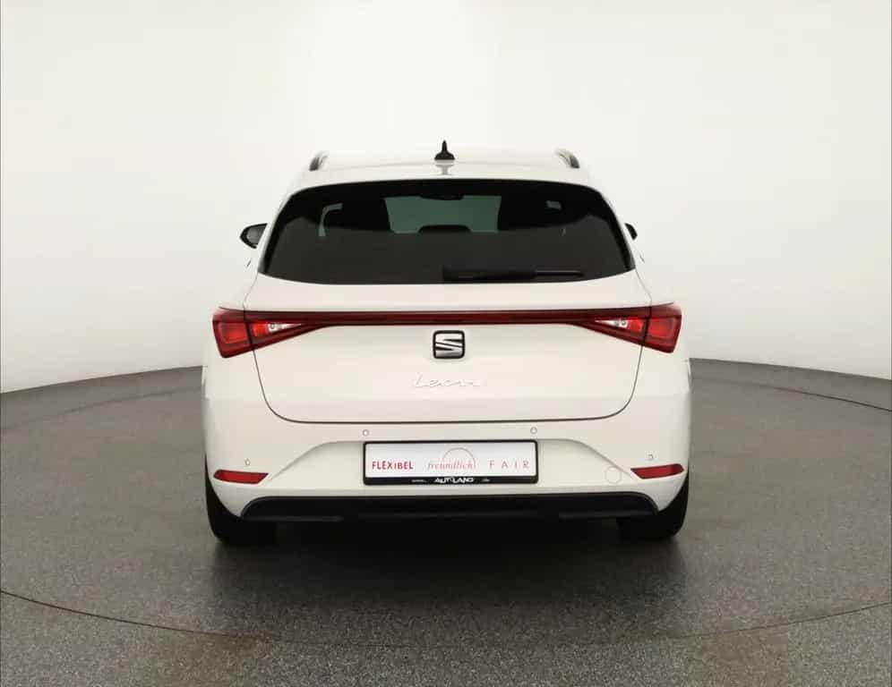 Seat Leon ST 1.5 TSI Style LED Navi ACC Sitzheizung 08/2021-photo-3