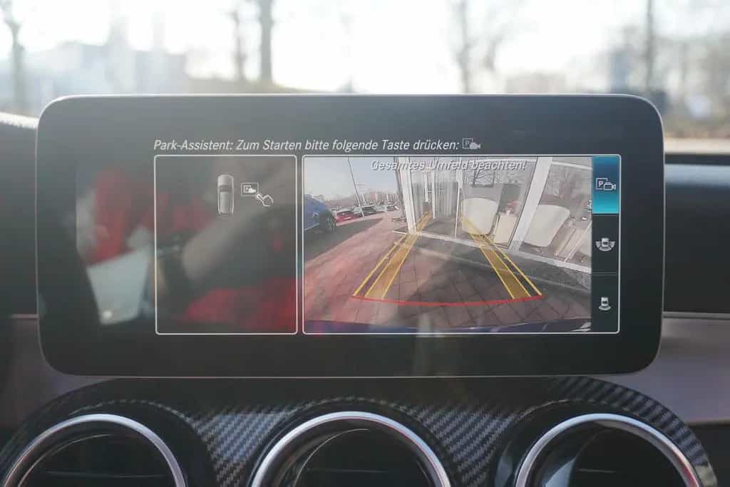 Mercedes-Benz C 180 C180 T-Modell CGI Avantgarde Aut LED Navi Kamera 09/2019-photo-23