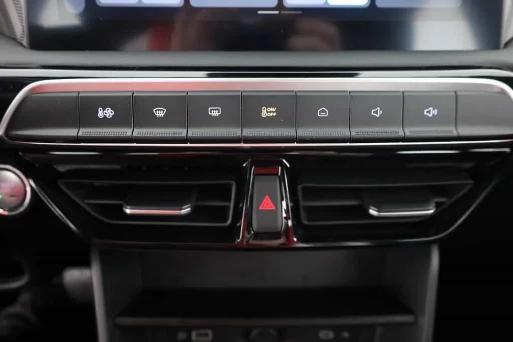 MG MG3 1.5 Comfort LED Navi Kamera Tempomat 10/2025-photo-11