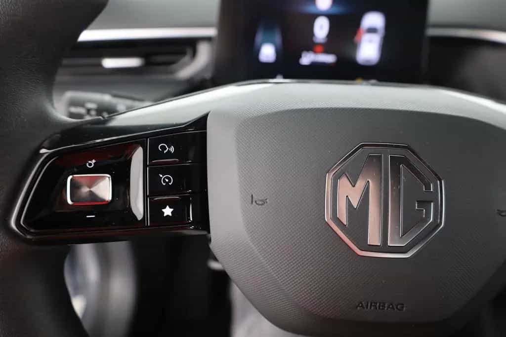 MG MG3 1.5 Comfort LED Navi Kamera Tempomat 10/2025-photo-16