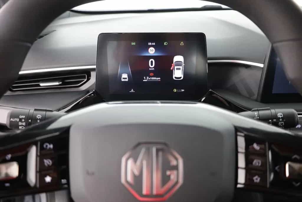 MG MG3 1.5 Comfort LED Navi Kamera Tempomat 10/2025-photo-18