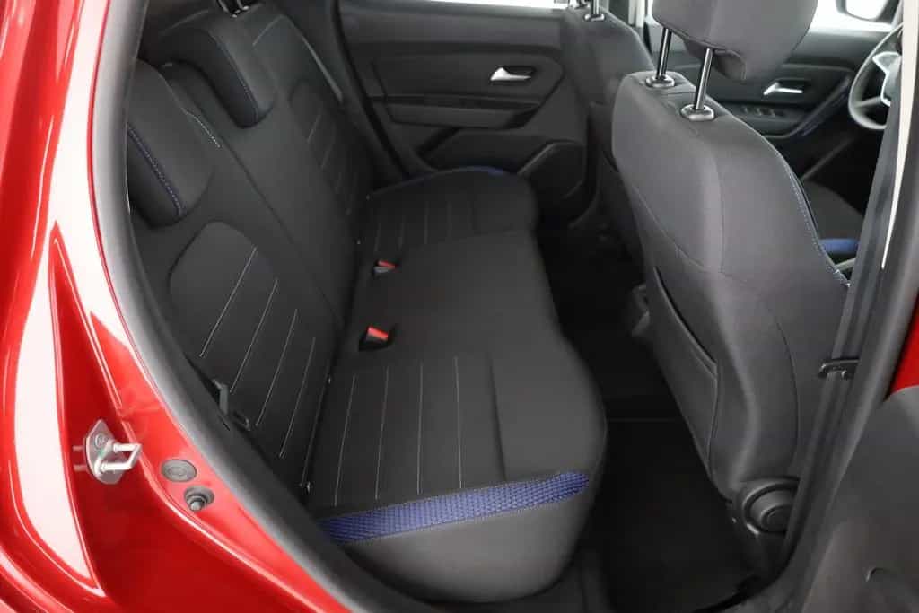 Dacia Duster II 1.3 TCE Celebration Navi DAB Kamera 10/2021-photo-21