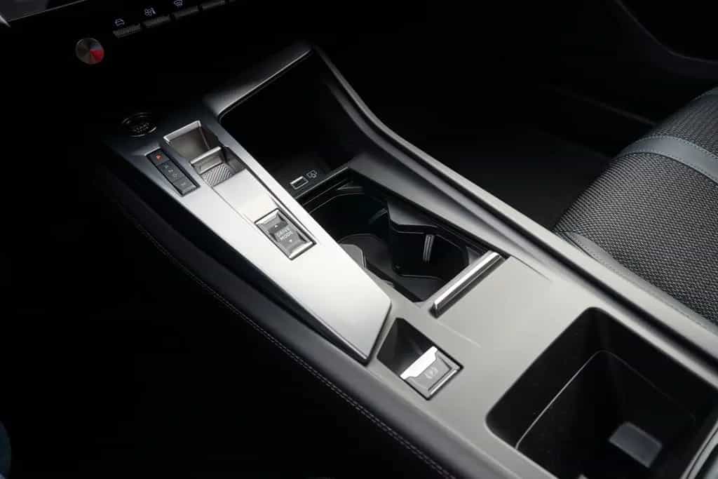 Peugeot 308 1.2 PureTech LED Navi ACC Kamera Tempomat 07/2022-photo-33
