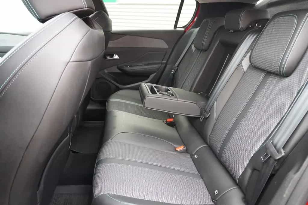 Peugeot 308 1.2 PureTech LED Navi ACC Kamera Tempomat 07/2022-photo-38