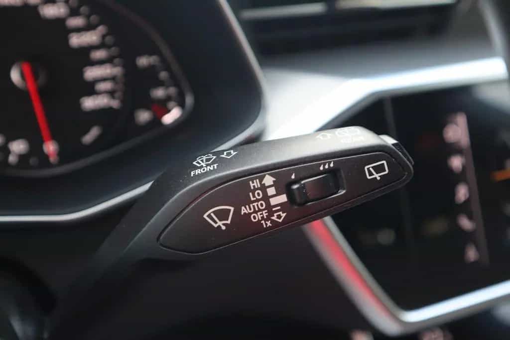 Audi A6 Avant 40 2.0 TDI sport Navi LED Kamera ACC 12/2019-photo-15