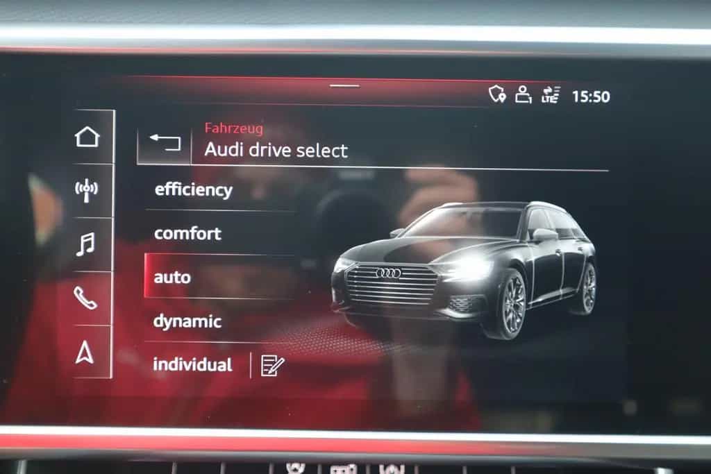 Audi A6 Avant 40 2.0 TDI sport Navi LED Kamera ACC 12/2019-photo-23