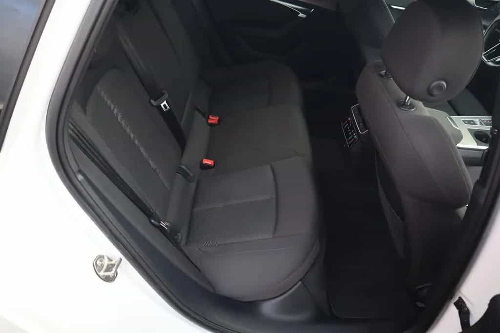 Audi A6 Avant 40 2.0 TDI sport Navi LED Kamera ACC 12/2019-photo-30