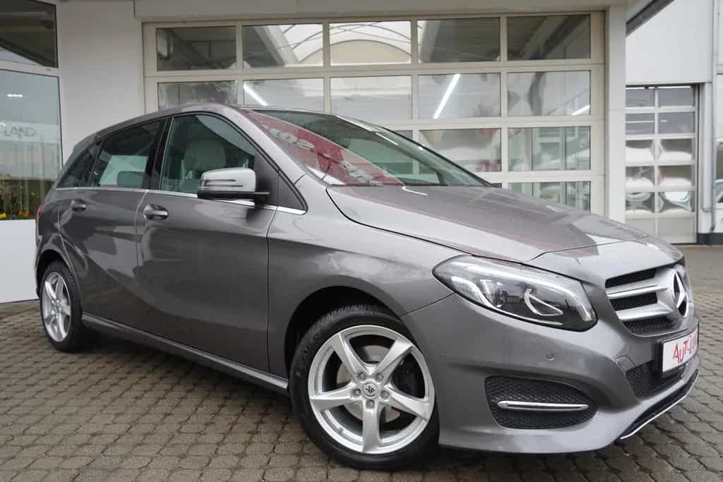 Mercedes-Benz B-Class Urban 4Matic LED Navi Totwinkel Kamera SHZ 03/2017-photo-7