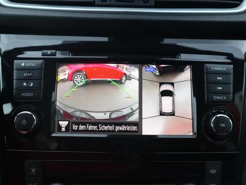 Nissan Qashqai 1.3 N-Connecta Navi Panorama 360° AHK 02/2020-photo-13