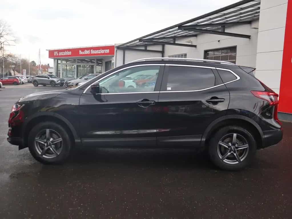 Nissan Qashqai 1.3 N-Connecta Navi Panorama 360° AHK 02/2020-photo-2