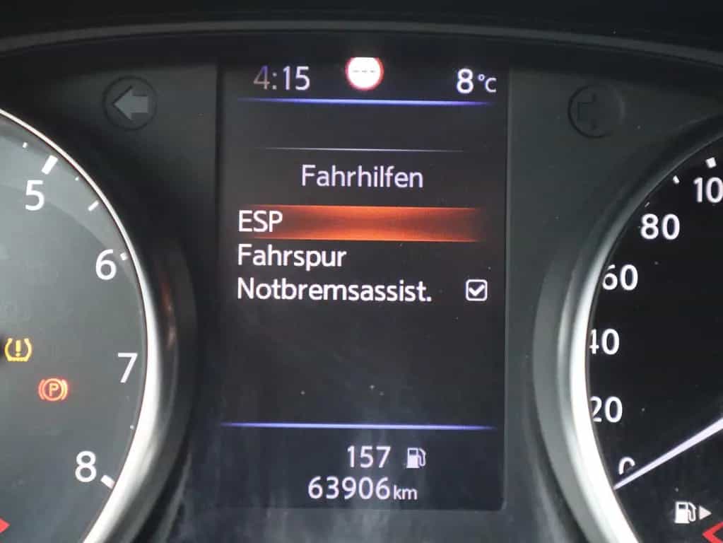 Nissan Qashqai 1.3 N-Connecta Navi Panorama 360° AHK 02/2020-photo-21