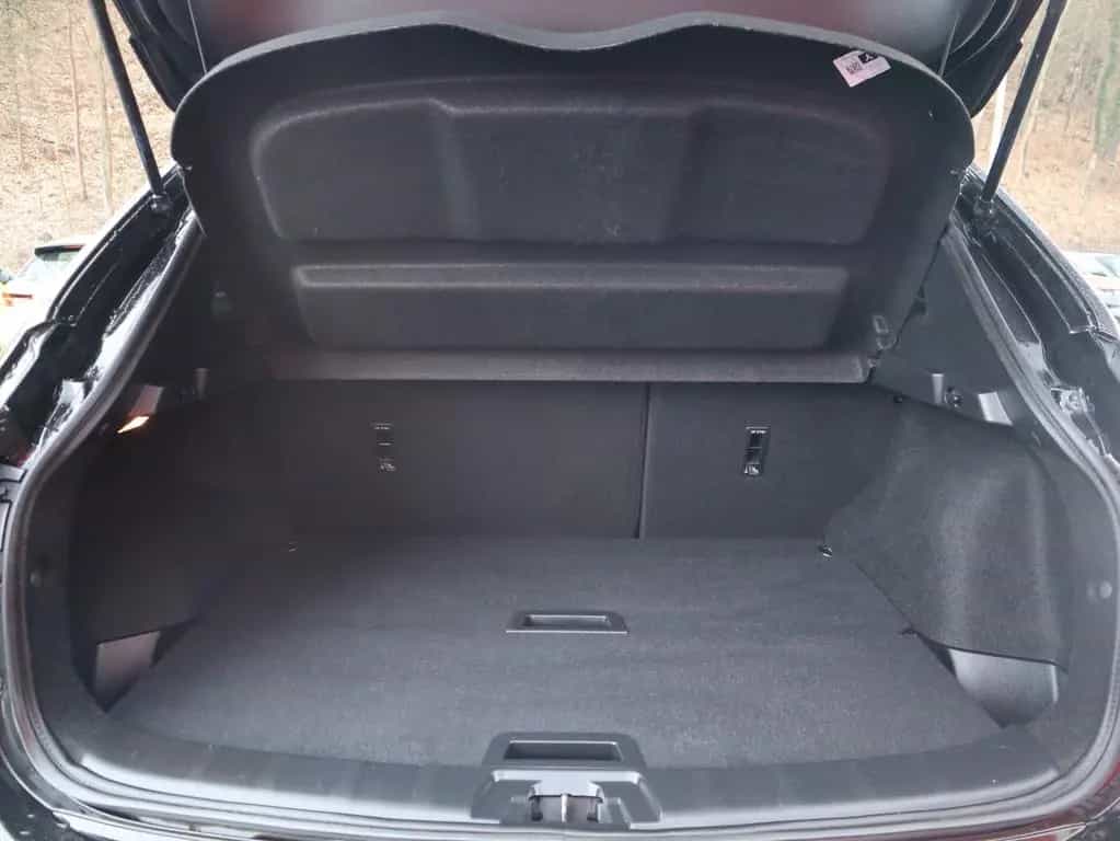 Nissan Qashqai 1.3 N-Connecta Navi Panorama 360° AHK 02/2020-photo-33