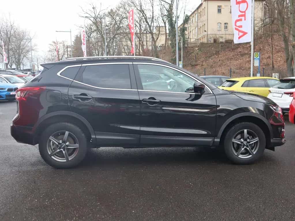 Nissan Qashqai 1.3 N-Connecta Navi Panorama 360° AHK 02/2020-photo-6