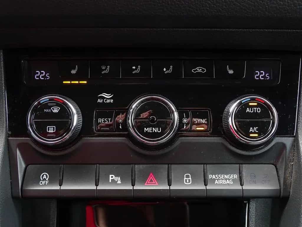 Skoda Kodiaq 1.5 TSI DSG LED Navi Kamera VC 03/2021-photo-12