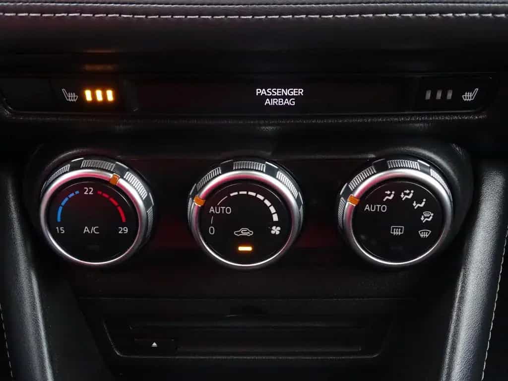Mazda CX-3 2.0 Sports-Line LED Navi Head-Up Kamera PDC 10/2018-photo-12