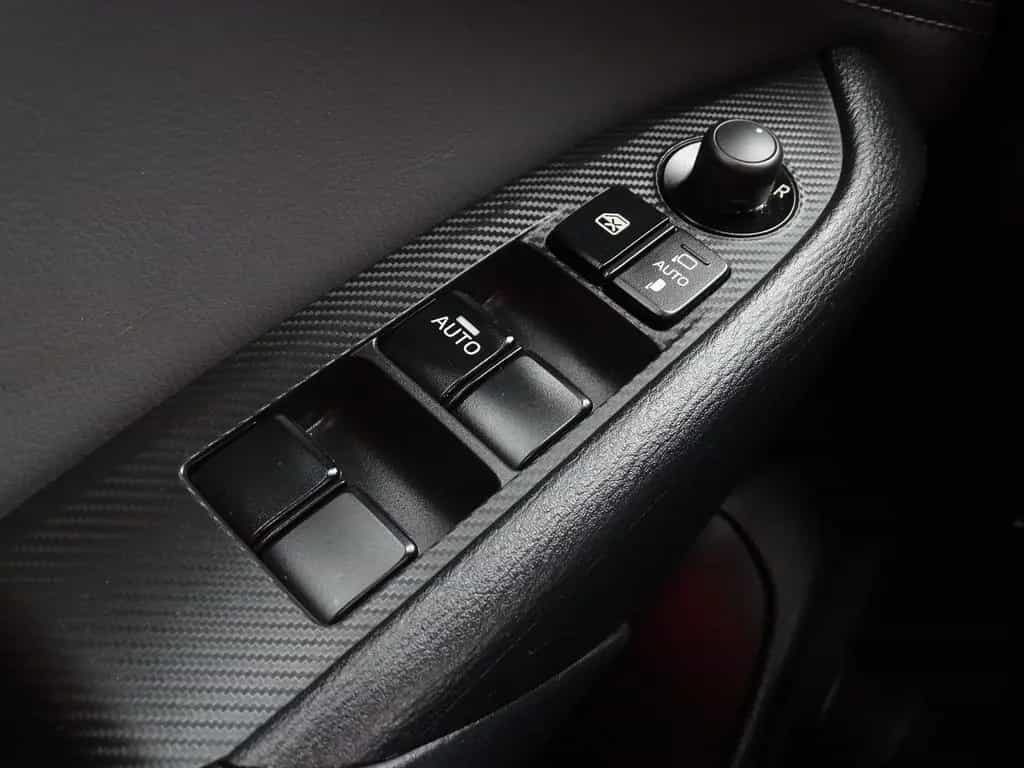Mazda CX-3 2.0 Sports-Line LED Navi Head-Up Kamera PDC 10/2018-photo-23