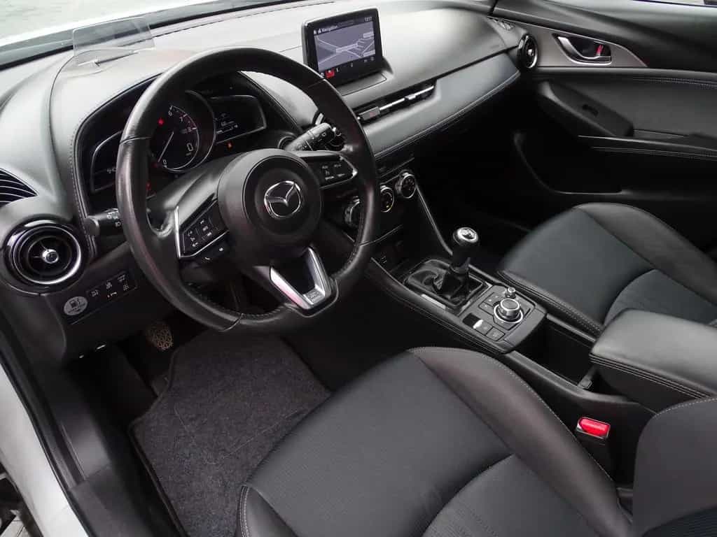 Mazda CX-3 2.0 Sports-Line LED Navi Head-Up Kamera PDC 10/2018-photo-7