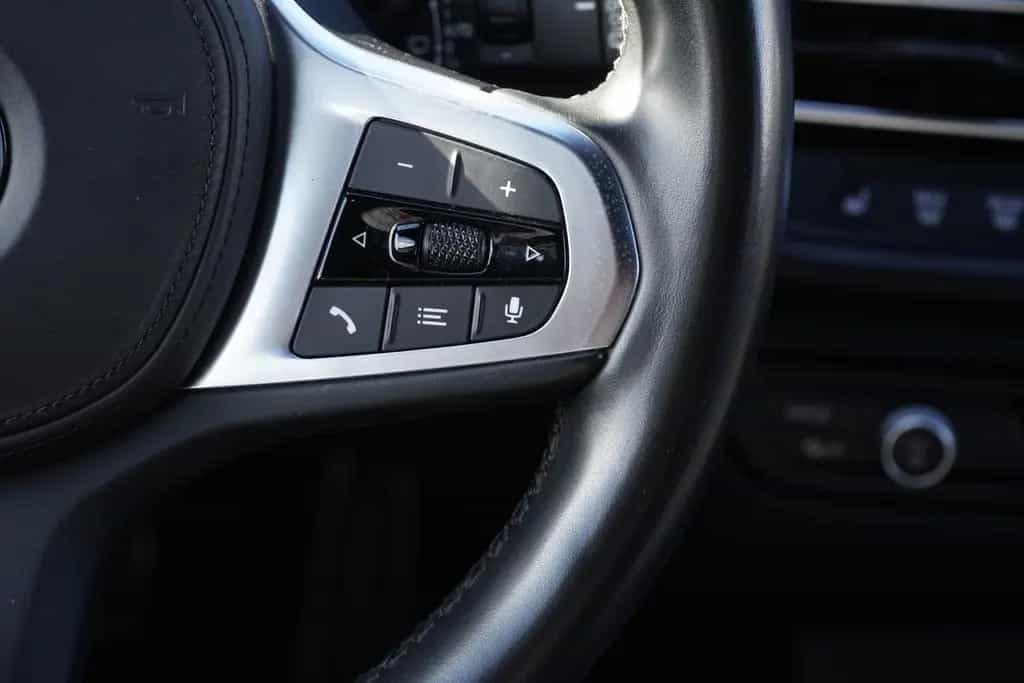 BMW 118 i M Sport Klimaaut. LED Navi PDC Tempomat USB 01/2020-photo-25