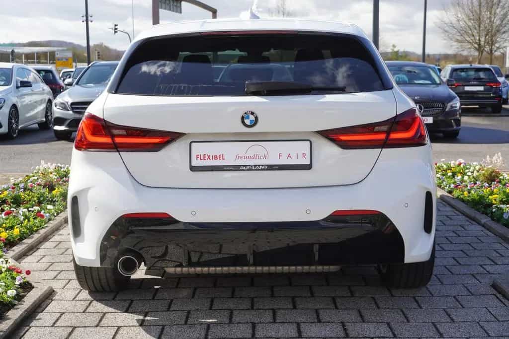 BMW 118 i M Sport Klimaaut. LED Navi PDC Tempomat USB 01/2020-photo-7