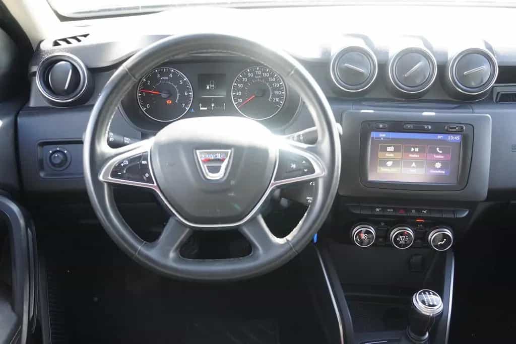 Dacia Duster SCe 115 Prestige Sitzheizung Kamera Navi 01/2019-photo-9