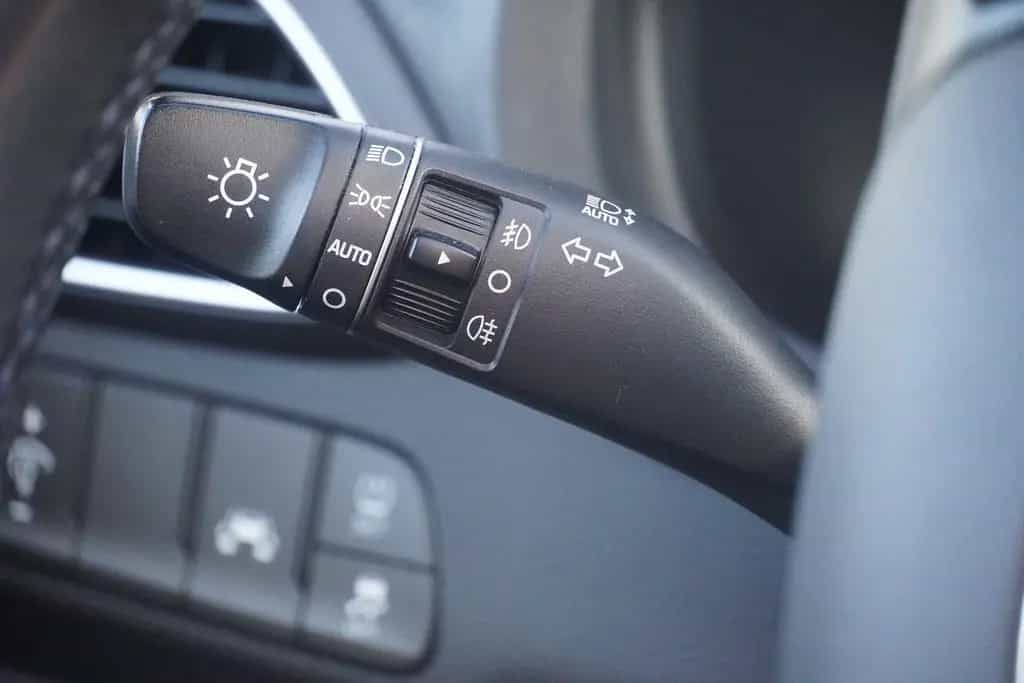 Hyundai i30 1.4 T-GDI Aut. Passion + LED Navi Pano AHK 06/2019-photo-16
