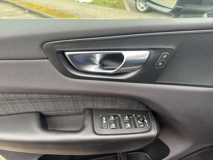 Volvo XC60 B4 Aut BLIS PilotAssist Voll-LED Google-Map 02/2023-photo-12