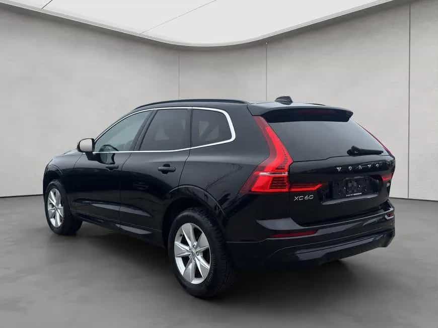 Volvo XC60 B4 Aut BLIS PilotAssist Voll-LED Google-Map 02/2023-photo-2