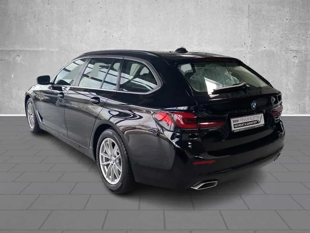 BMW 520 d Aut. Touring Live Cockpit Proff. AHK-el. P 06/2022-photo-4