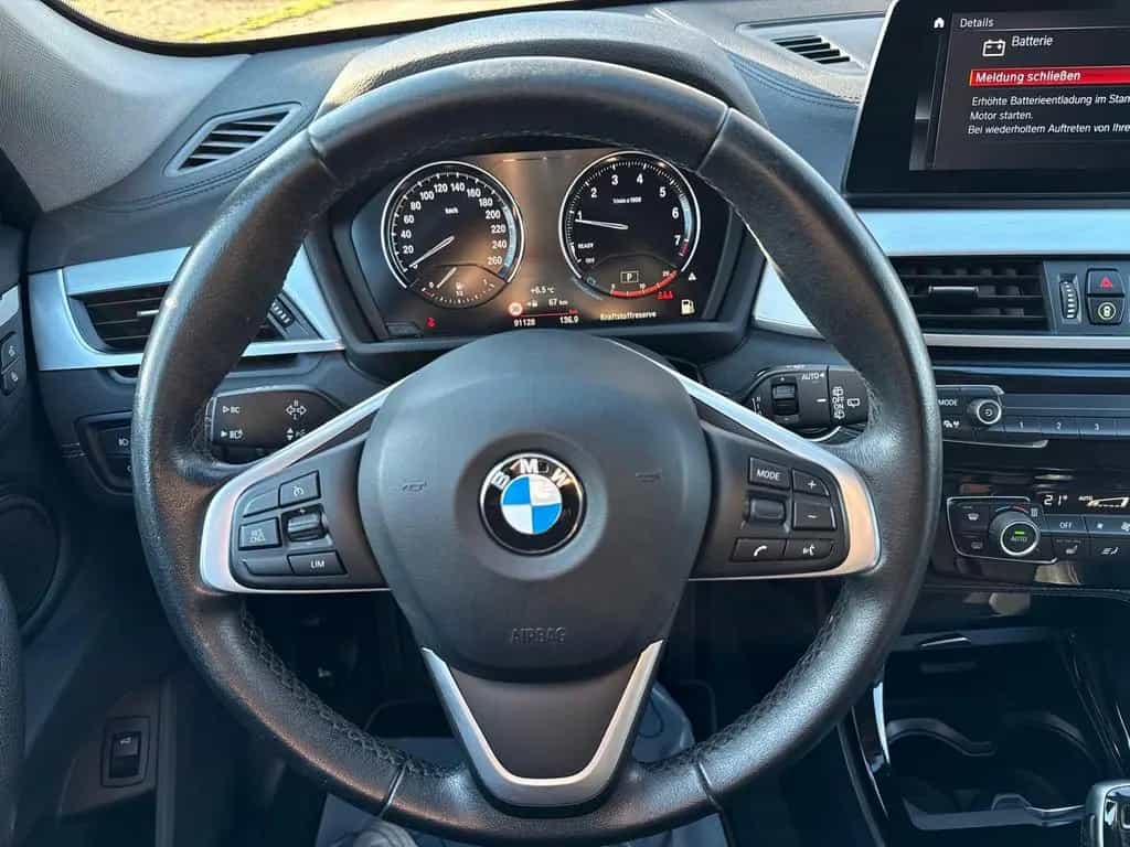 BMW X1 xDrive 20i Sport Line/Navi/R-Kam/LED/SHZ/Led. 07/2020-photo-12