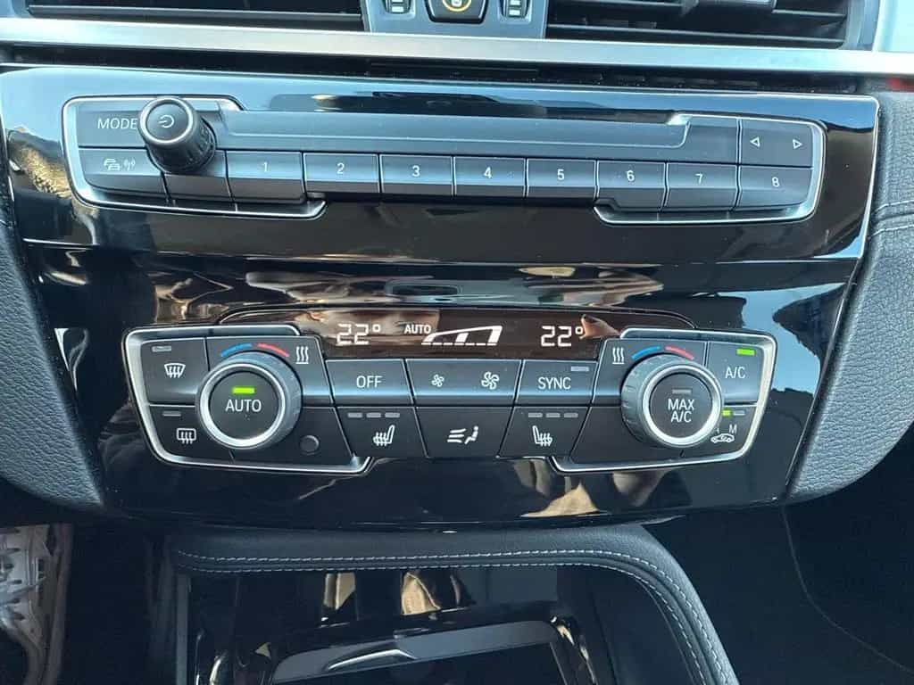 BMW X1 xDrive 20i Sport Line/Navi/R-Kam/LED/SHZ/Led. 07/2020-photo-14