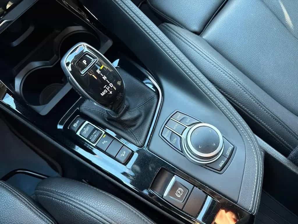 BMW X1 xDrive 20i Sport Line/Navi/R-Kam/LED/SHZ/Led. 07/2020-photo-15