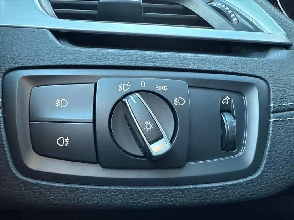 BMW X1 xDrive 20i Sport Line/Navi/R-Kam/LED/SHZ/Led. 07/2020-photo-20