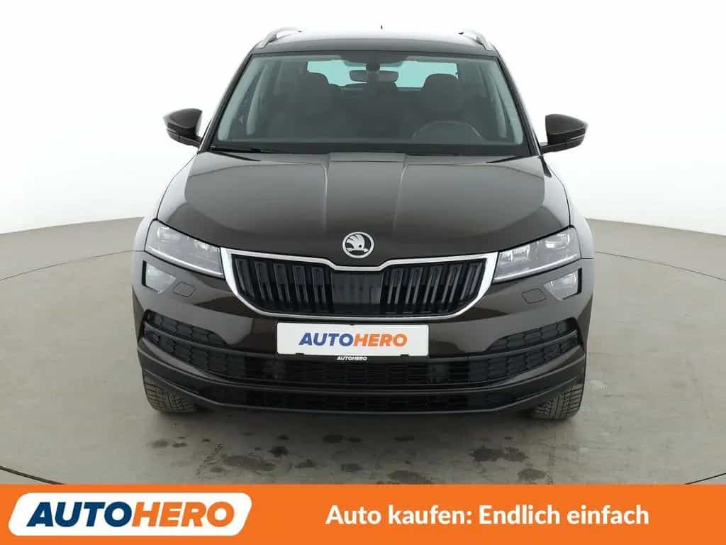 Skoda Karoq 1.5 TSI ACT Style*LED*ACC*PDC*SHZ*KLIMA* 08/2018-photo-8