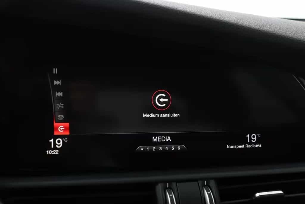 Alfa Romeo Giulia 2.0T Super | AHK | kamera | Leder | Keyle 12/2016-photo-21