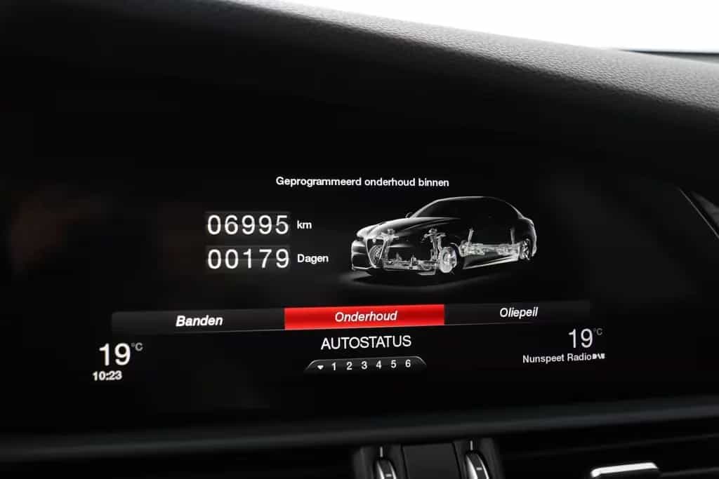 Alfa Romeo Giulia 2.0T Super | AHK | kamera | Leder | Keyle 12/2016-photo-23