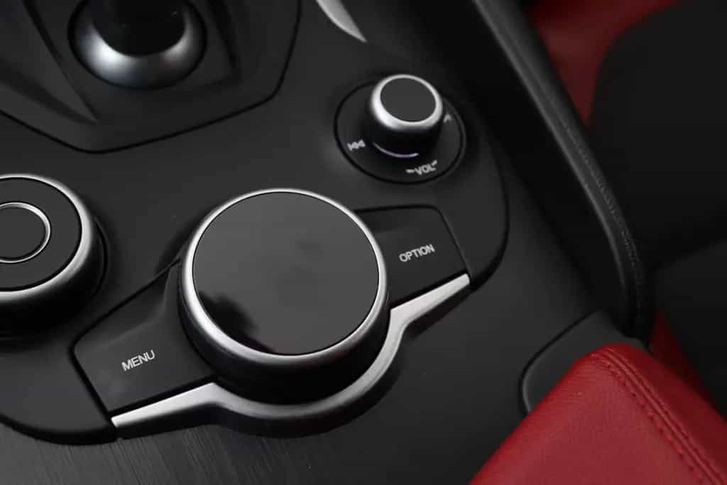 Alfa Romeo Giulia 2.0T Super | AHK | kamera | Leder | Keyle 12/2016-photo-28
