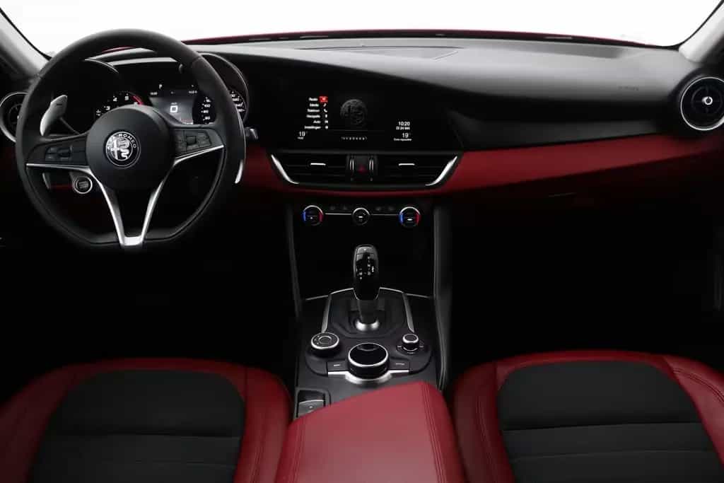 Alfa Romeo Giulia 2.0T Super | AHK | kamera | Leder | Keyle 12/2016-photo-3