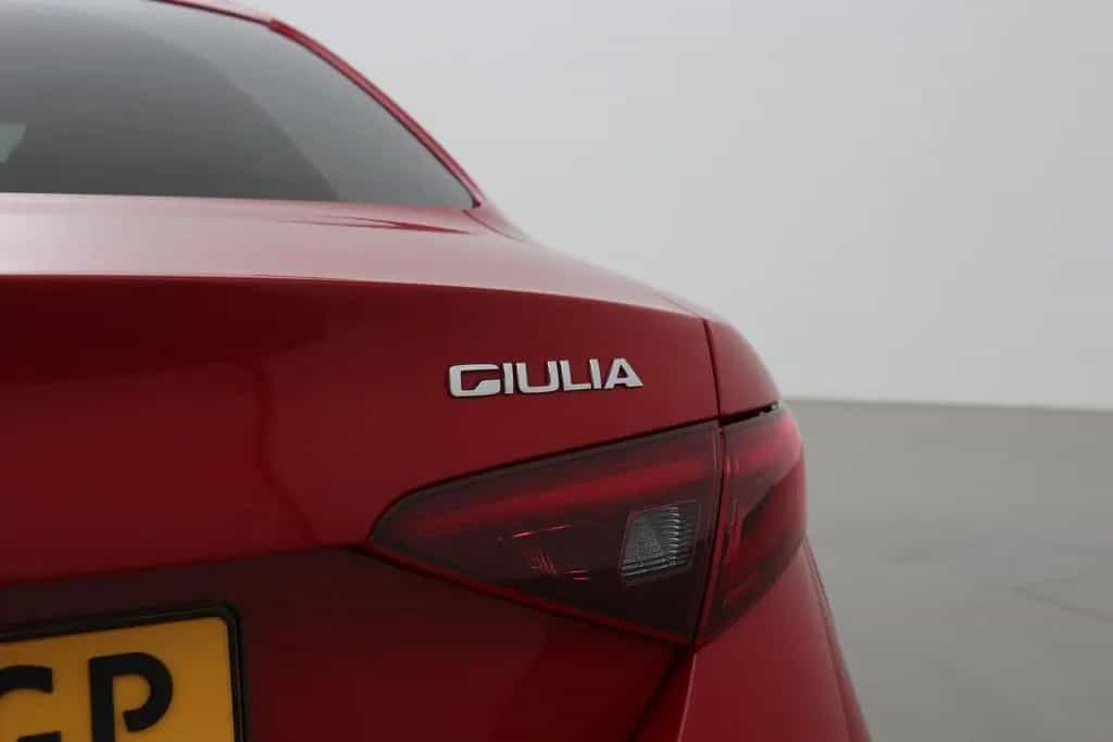 Alfa Romeo Giulia 2.0T Super | AHK | kamera | Leder | Keyle 12/2016-photo-42