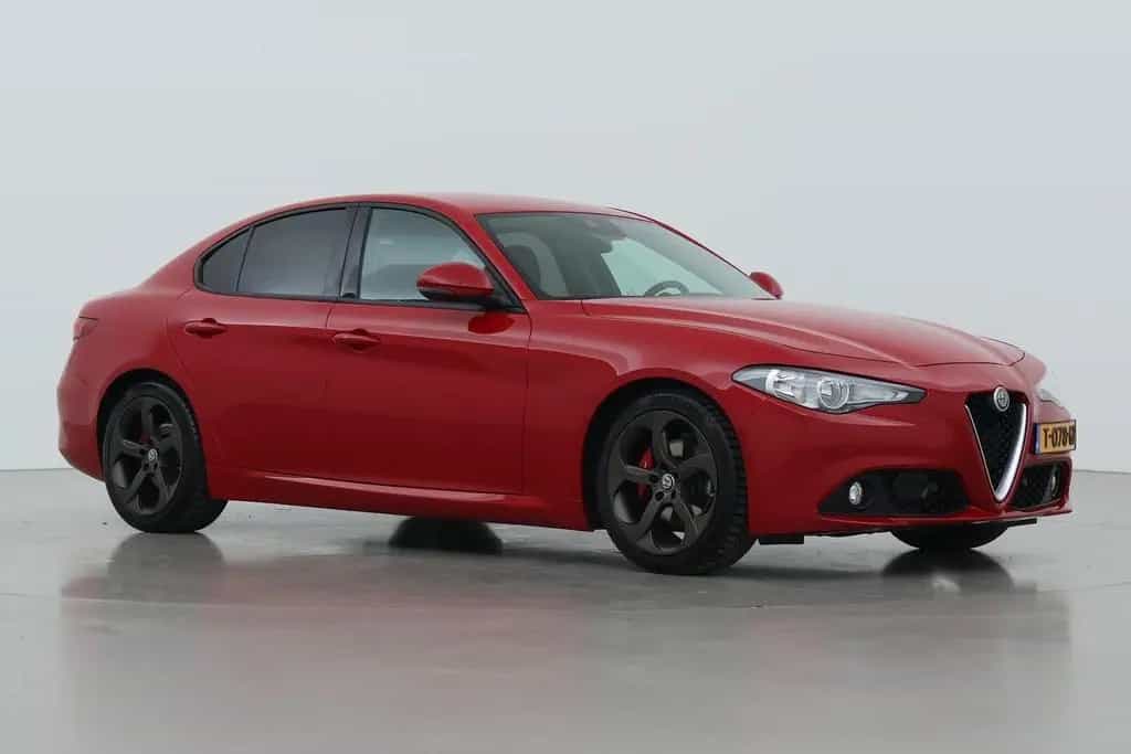 Alfa Romeo Giulia 2.0T Super | AHK | kamera | Leder | Keyle 12/2016-photo-45