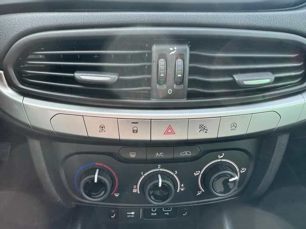 Fiat Tipo Easy 1.4 TSI 88 kW 120 PS 07/2017-photo-13