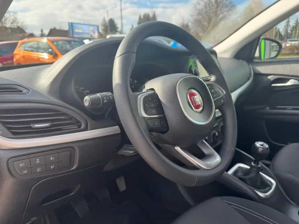 Fiat Tipo Easy 1.4 TSI 88 kW 120 PS 07/2017-photo-6