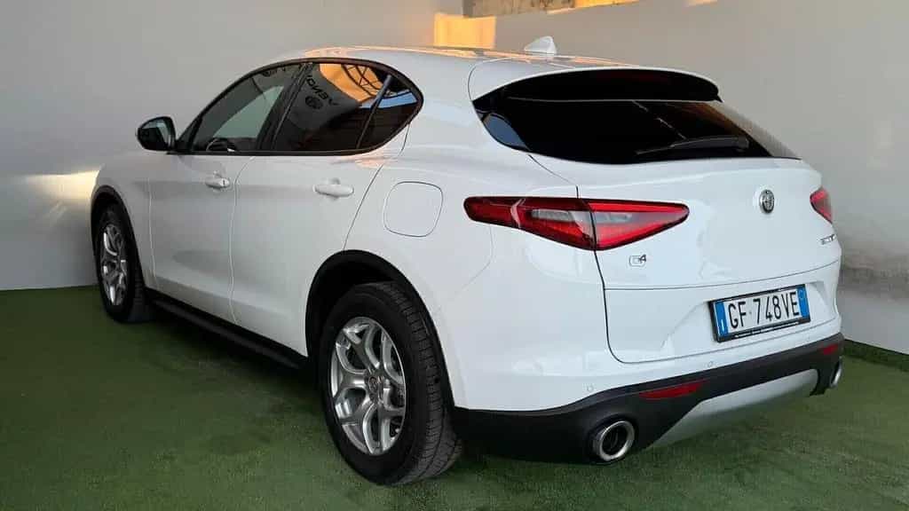 Alfa Romeo Stelvio 2.2 Turbodiesel 190 CV AT8 Q4 12/2021-photo-3