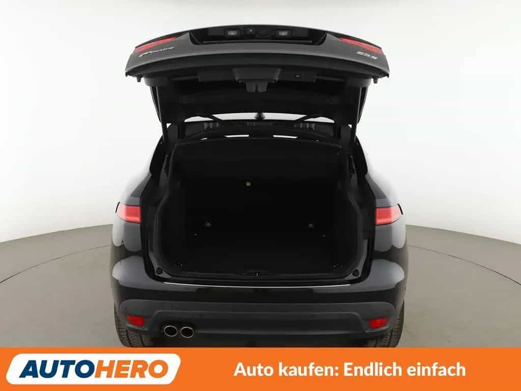 Jaguar F-Pace 20d Prestige AWD Aut.*NAVI*BiXENON*CAM* 06/2017-photo-16